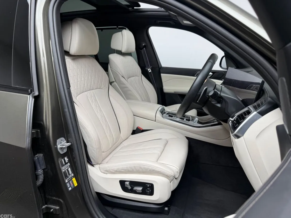 BMW X5 SUV, Petrol Plug-in Hybrid, 2025, Green