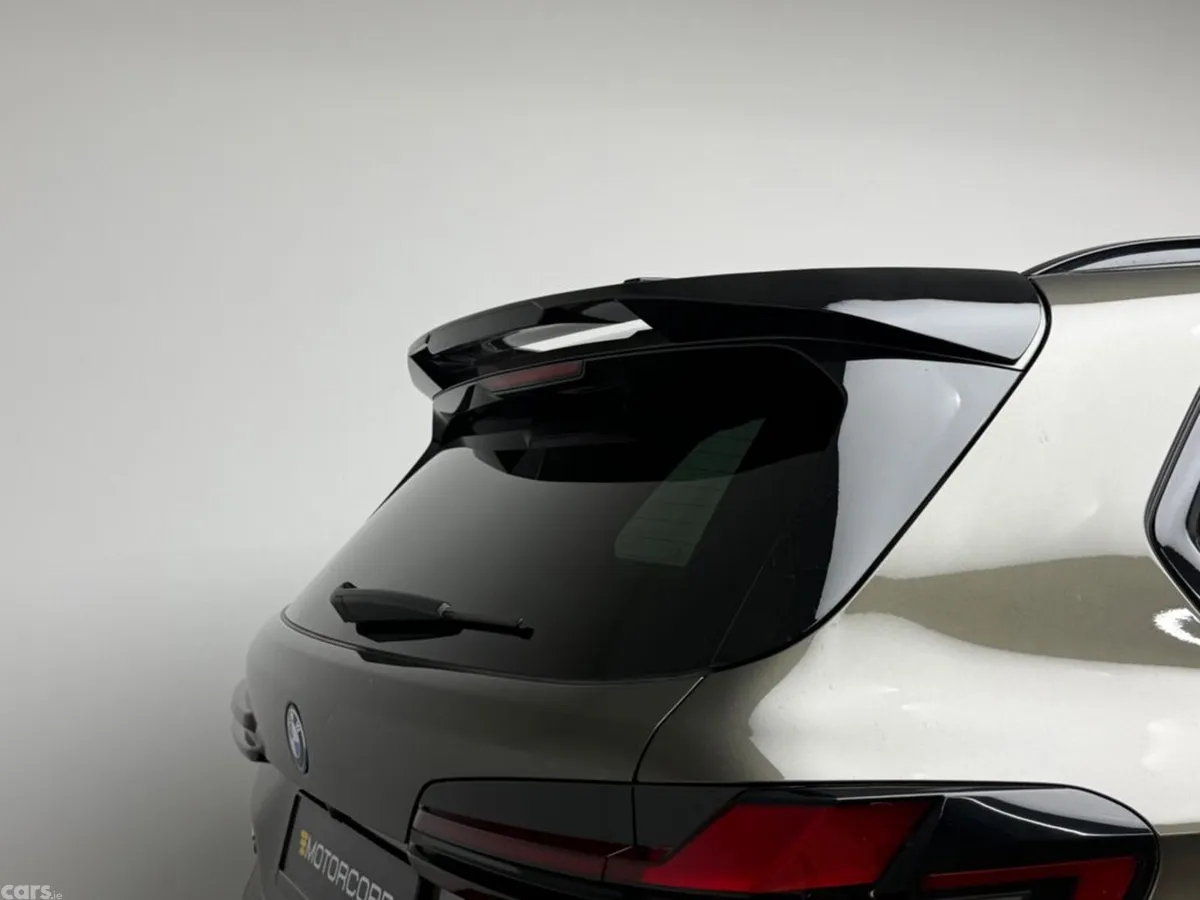 BMW X5 SUV, Petrol Plug-in Hybrid, 2025, Green