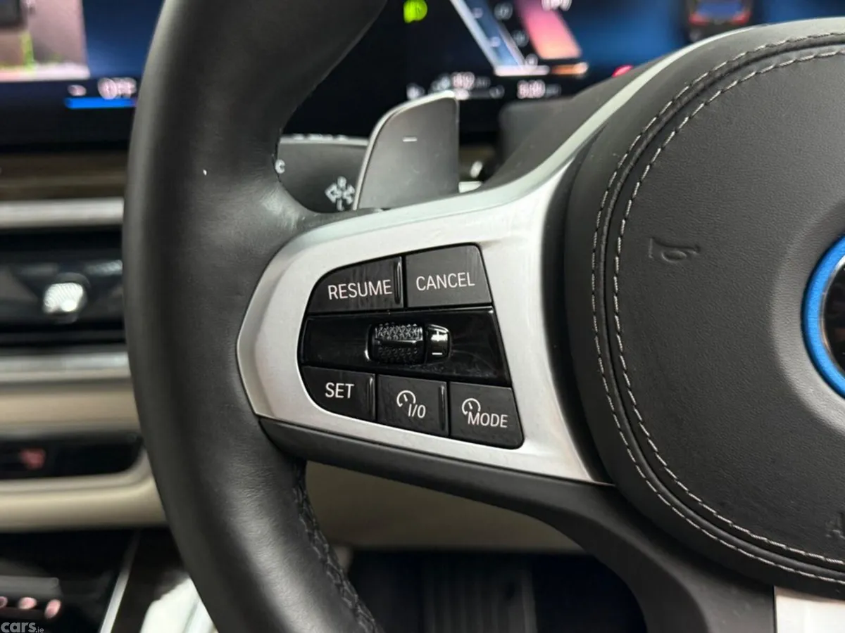BMW X5 SUV, Petrol Plug-in Hybrid, 2025, Green