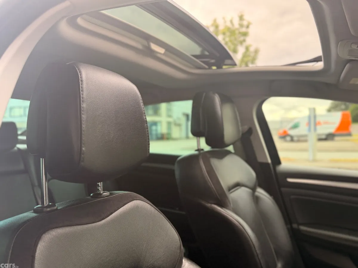 Renault Megane Saloon, Diesel, 2017, Black