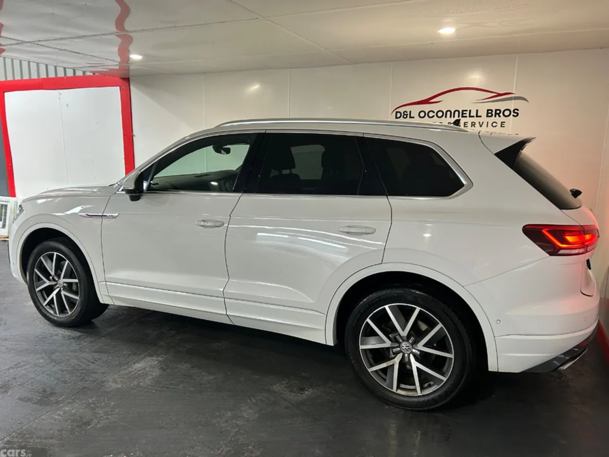 Volkswagen Touareg SUV, Diesel, 2019, White