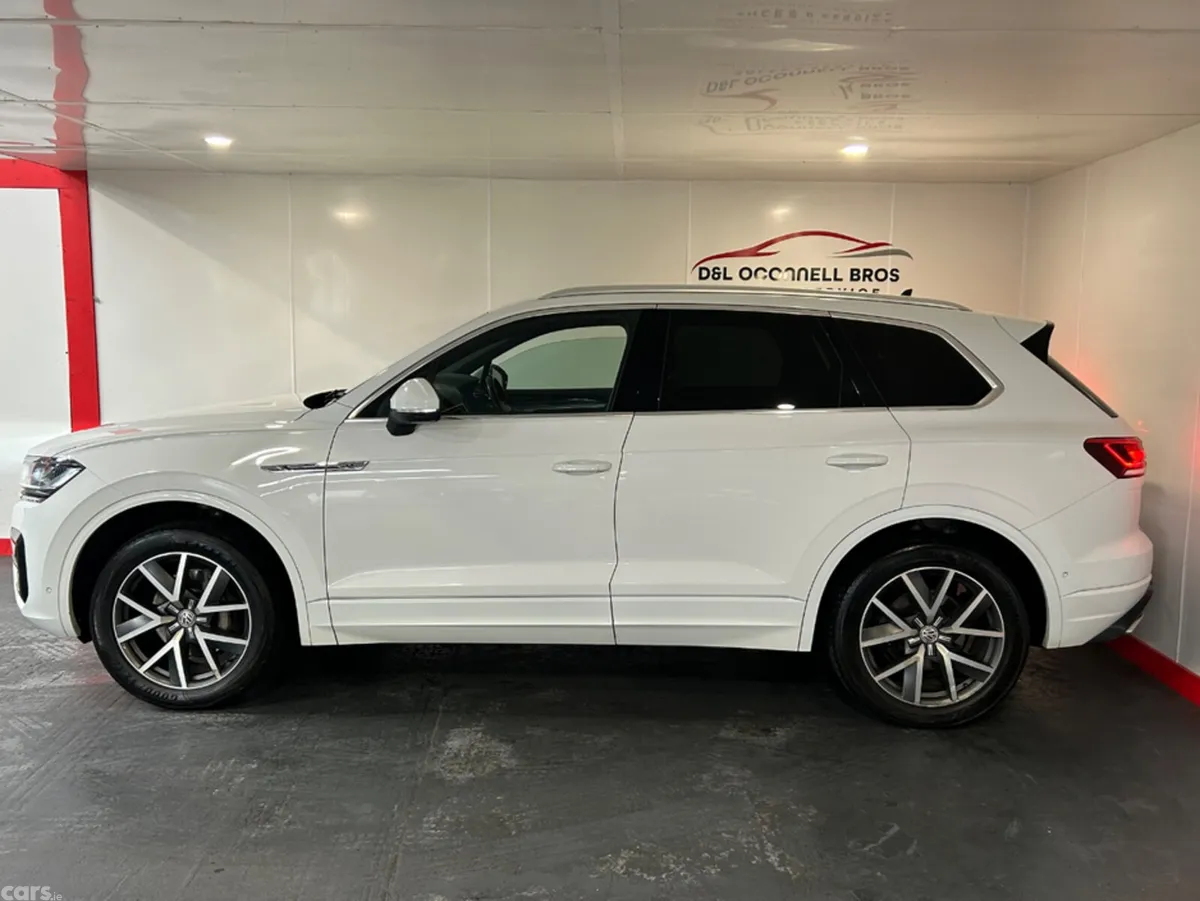 Volkswagen Touareg SUV, Diesel, 2019, White