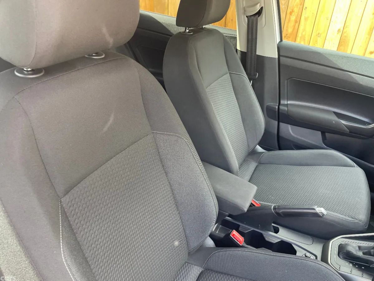 Volkswagen Polo Hatchback, Petrol, 2021, White