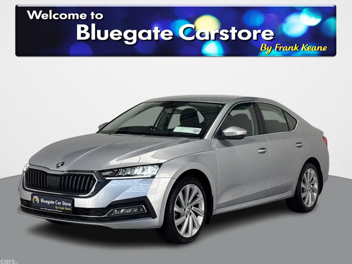 Skoda Octavia Saloon, Diesel, 2022, Grey