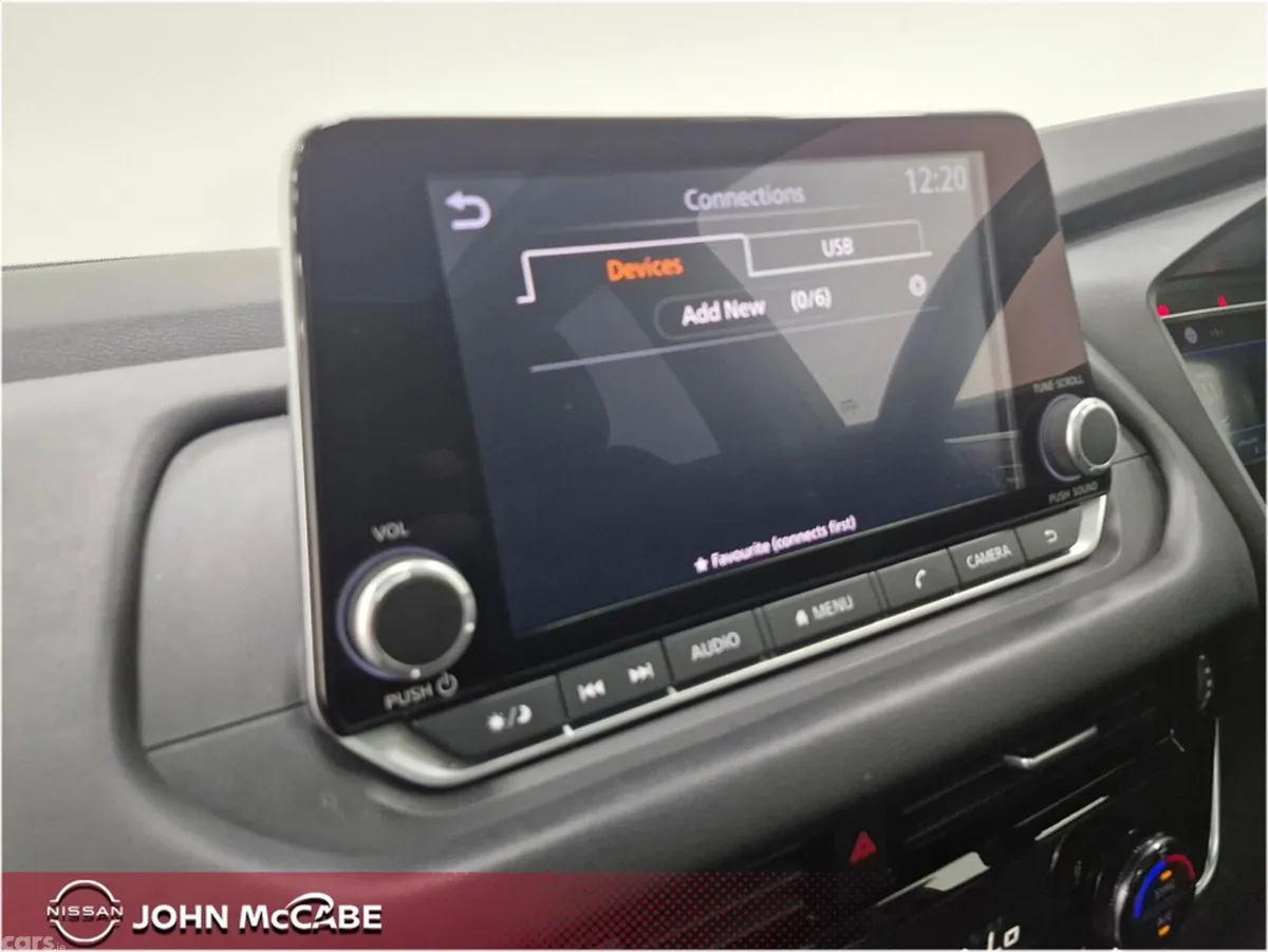 Nissan Qashqai MPV, Petrol Hybrid, 2024, Red