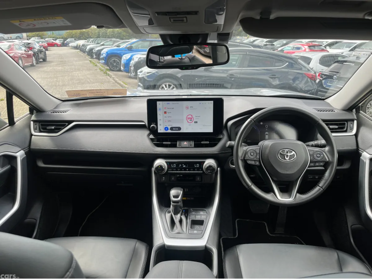 Toyota RAV4 SUV, Petrol Hybrid, 2024, Grey