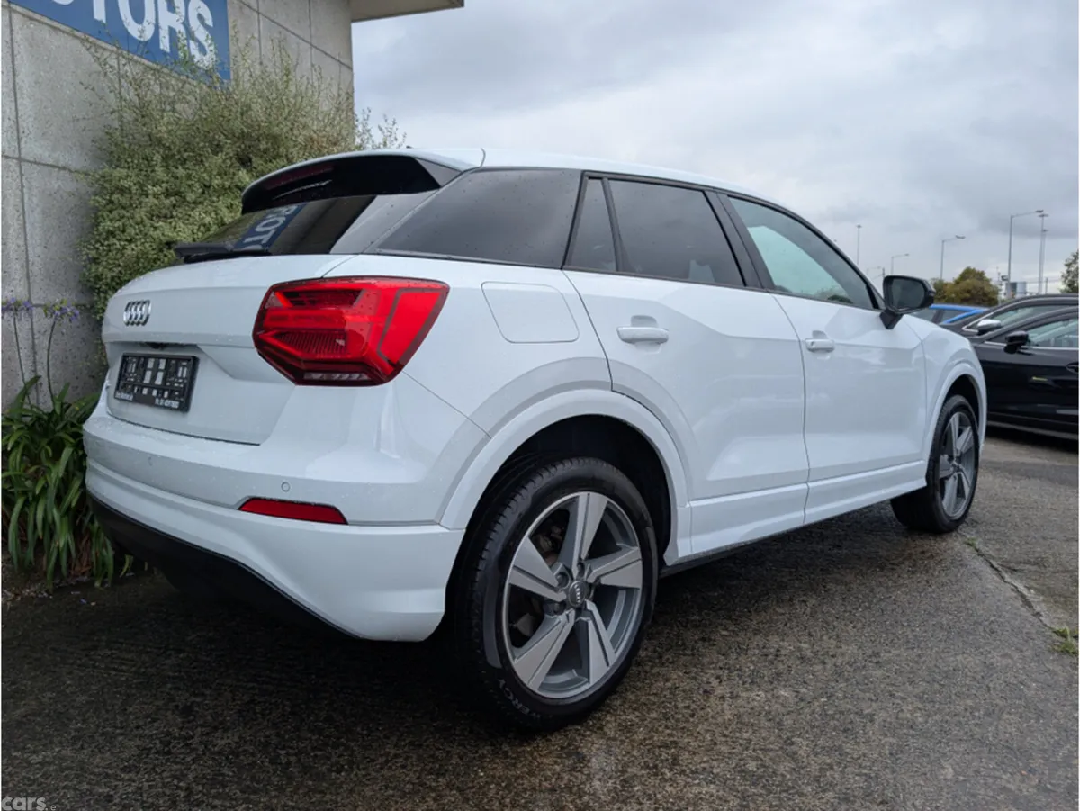 Audi Q2 SUV, Petrol, 2021, White