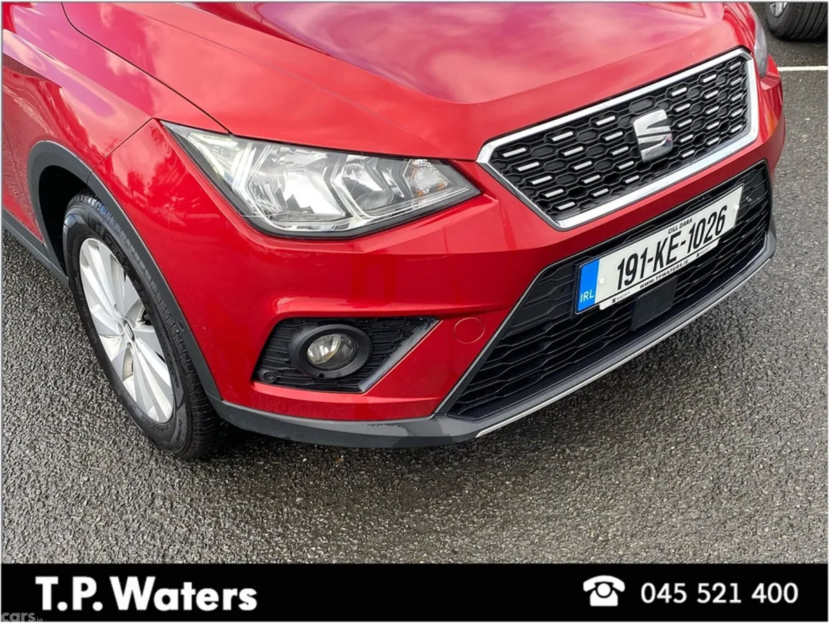 SEAT Arona Hatchback, Diesel, 2019, Red