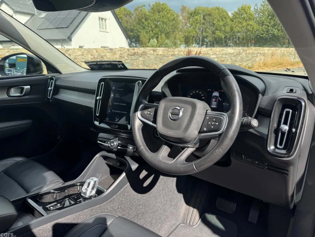 Volvo XC40 Estate, Petrol Plug-in Hybrid, 2020, Black