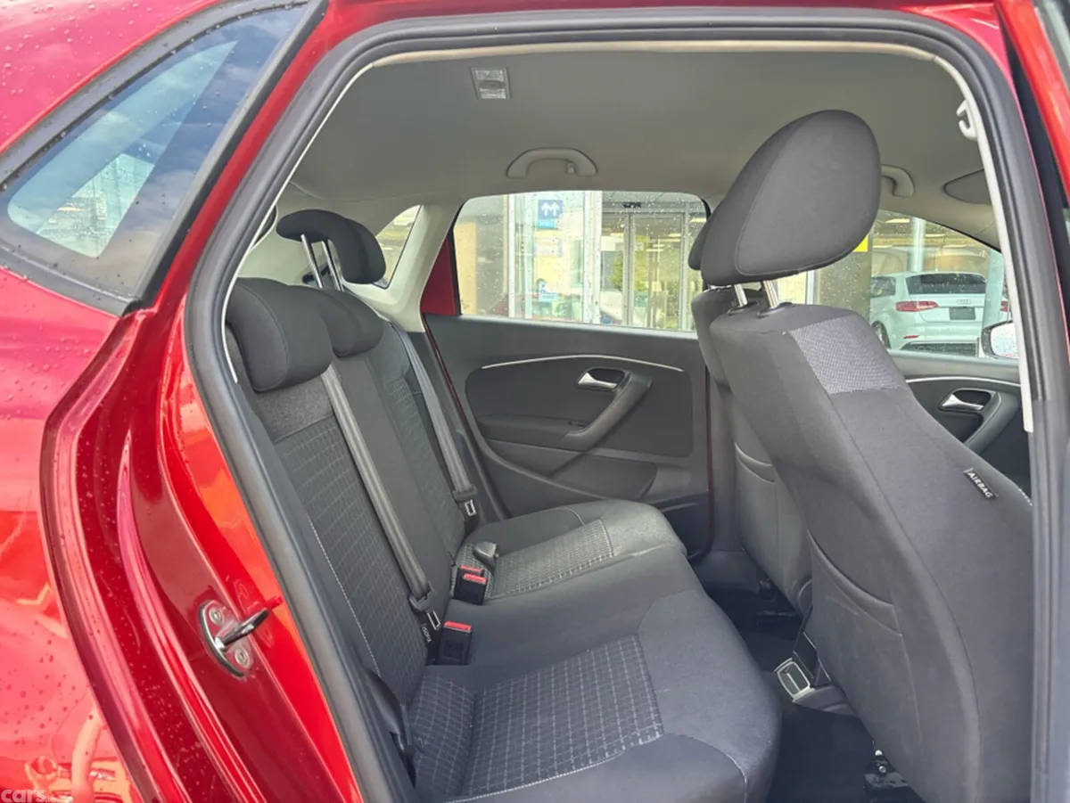 Volkswagen Polo Hatchback, Petrol, 2015, Red