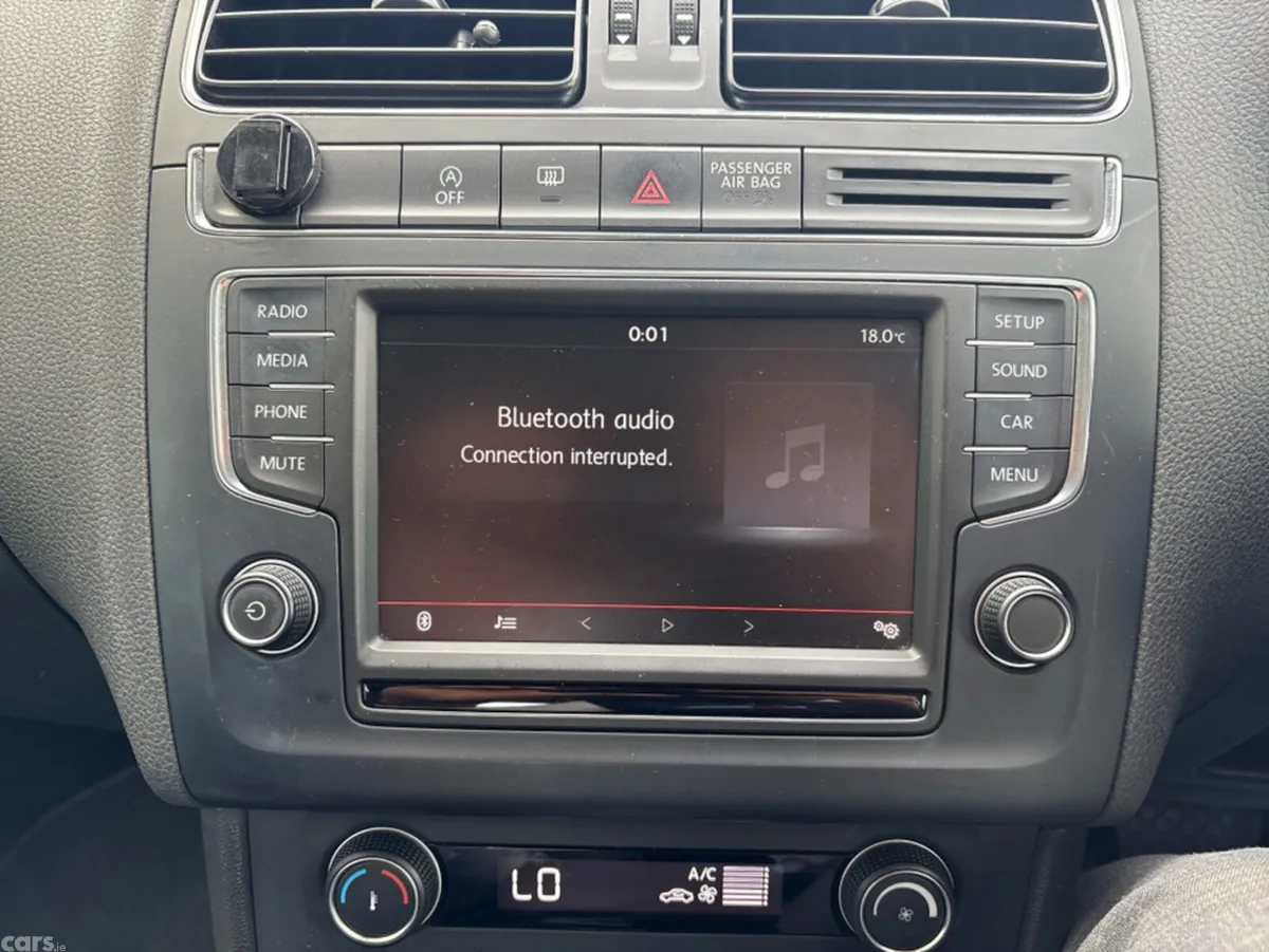 Volkswagen Polo Hatchback, Petrol, 2015, Red