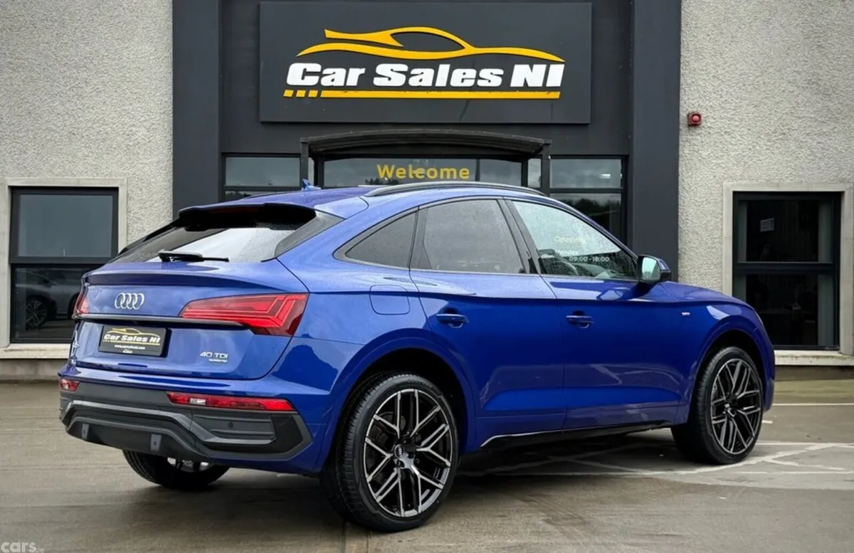 Audi Q5 SUV, Diesel Hybrid, 2023, Blue