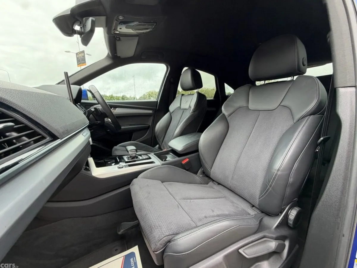 Audi Q5 SUV, Diesel Hybrid, 2023, Blue