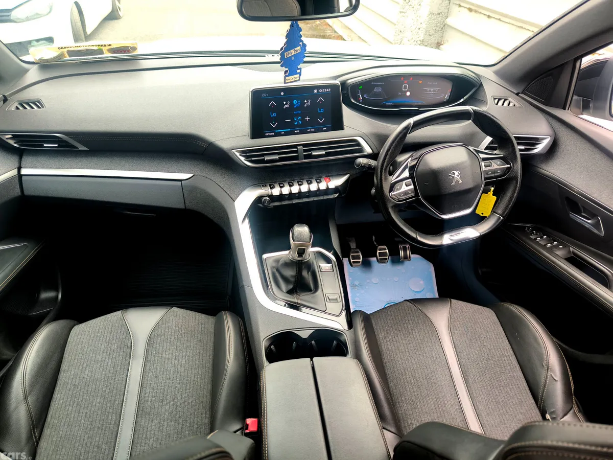 Peugeot 3008 Hatchback, Diesel, 2019, White