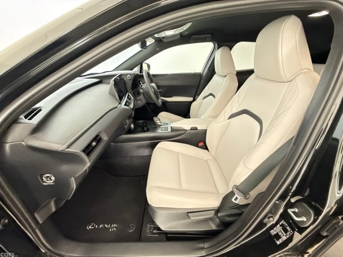Lexus UX SUV, Petrol Hybrid, 2026, Black