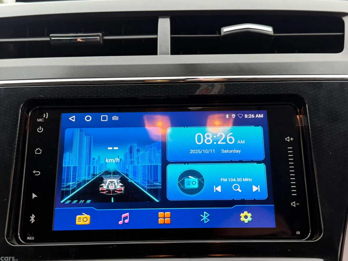 Toyota Prius Hatchback, Petrol Hybrid, 2015, White