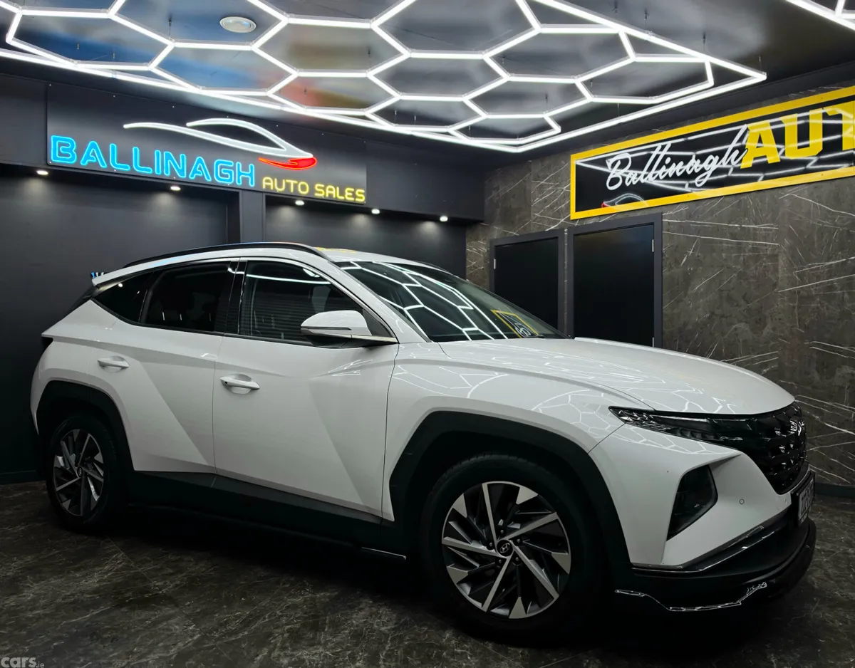 Hyundai Tucson SUV, Diesel, 2022, White