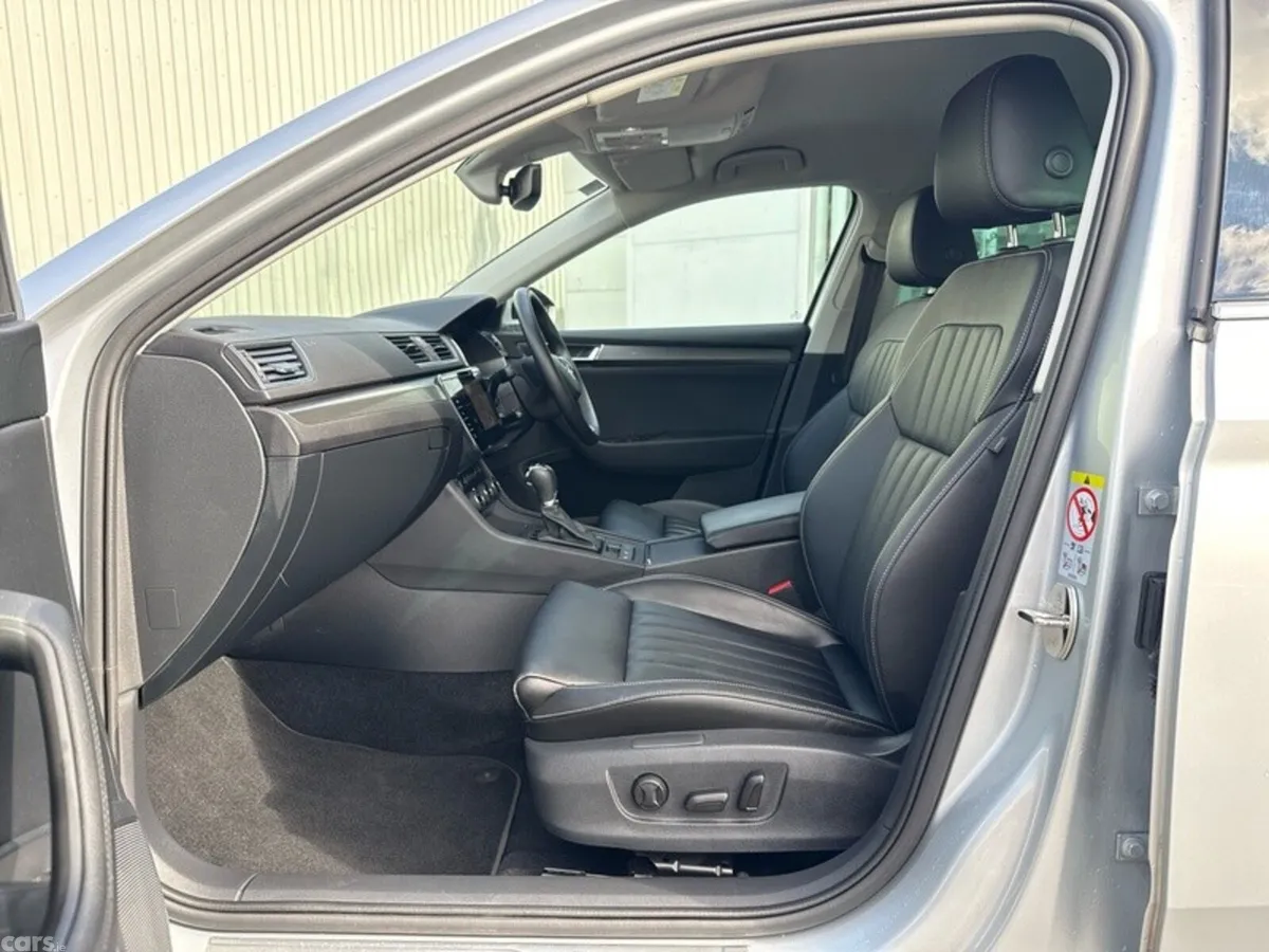 Skoda Superb Hatchback, Petrol, 2024, Grey