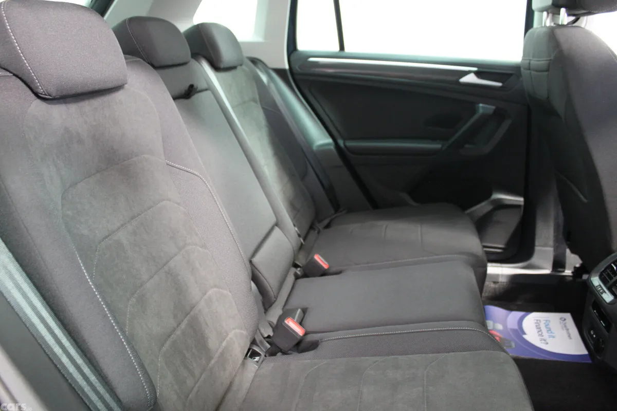 Volkswagen Tiguan SUV, Petrol, 2023, Blue