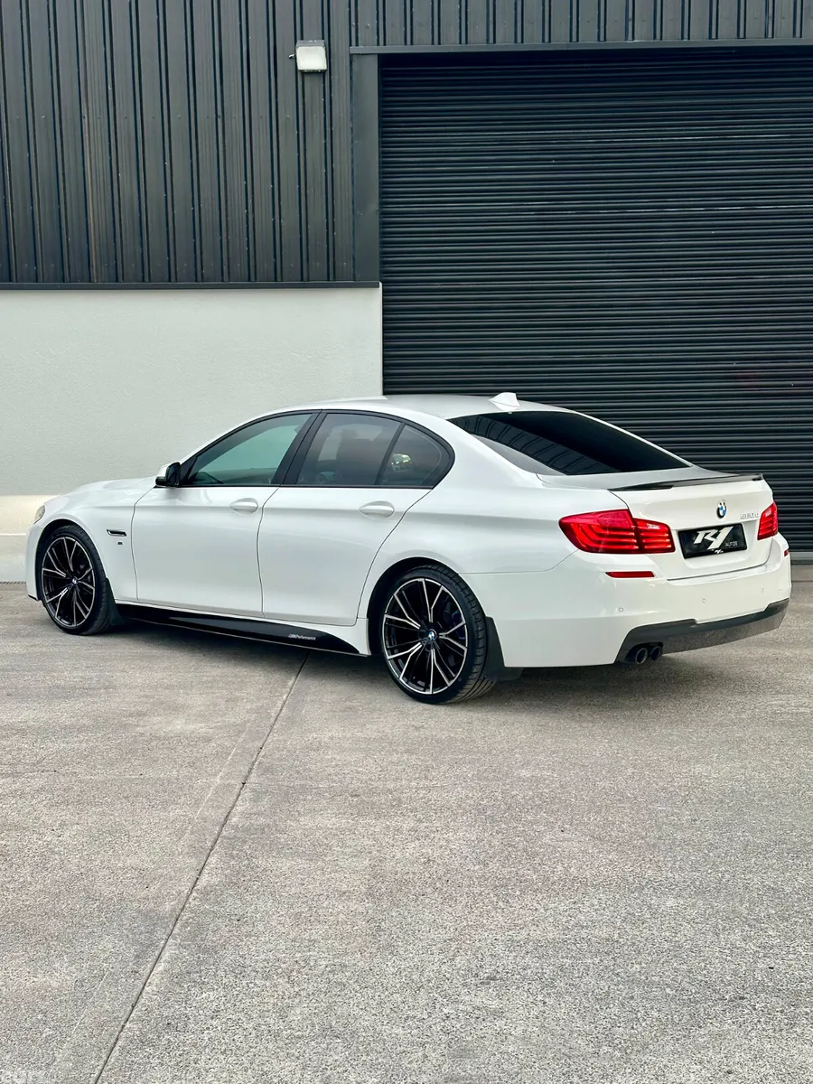 BMW 5-Series Saloon, Diesel, 2016, White