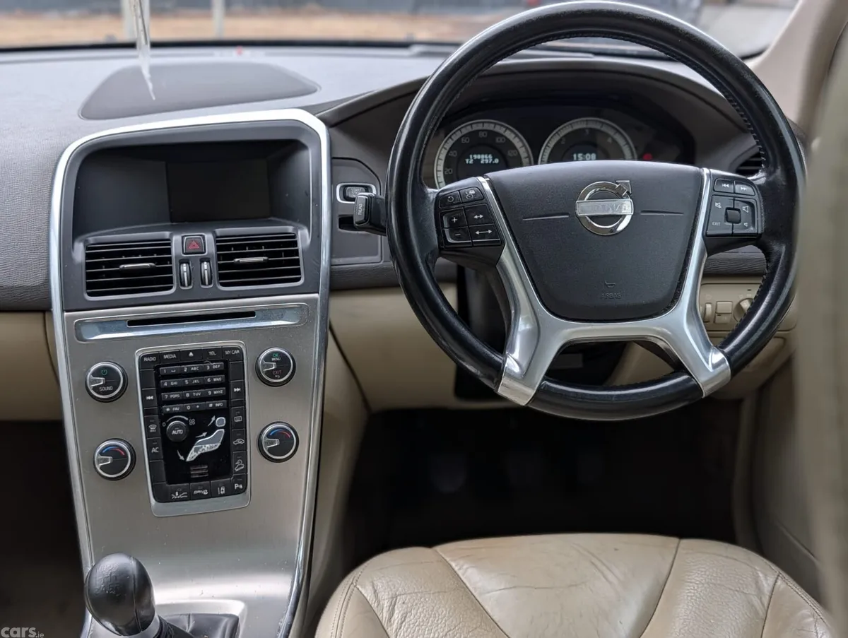 Volvo XC60 SUV, Diesel, 2011, Bronze