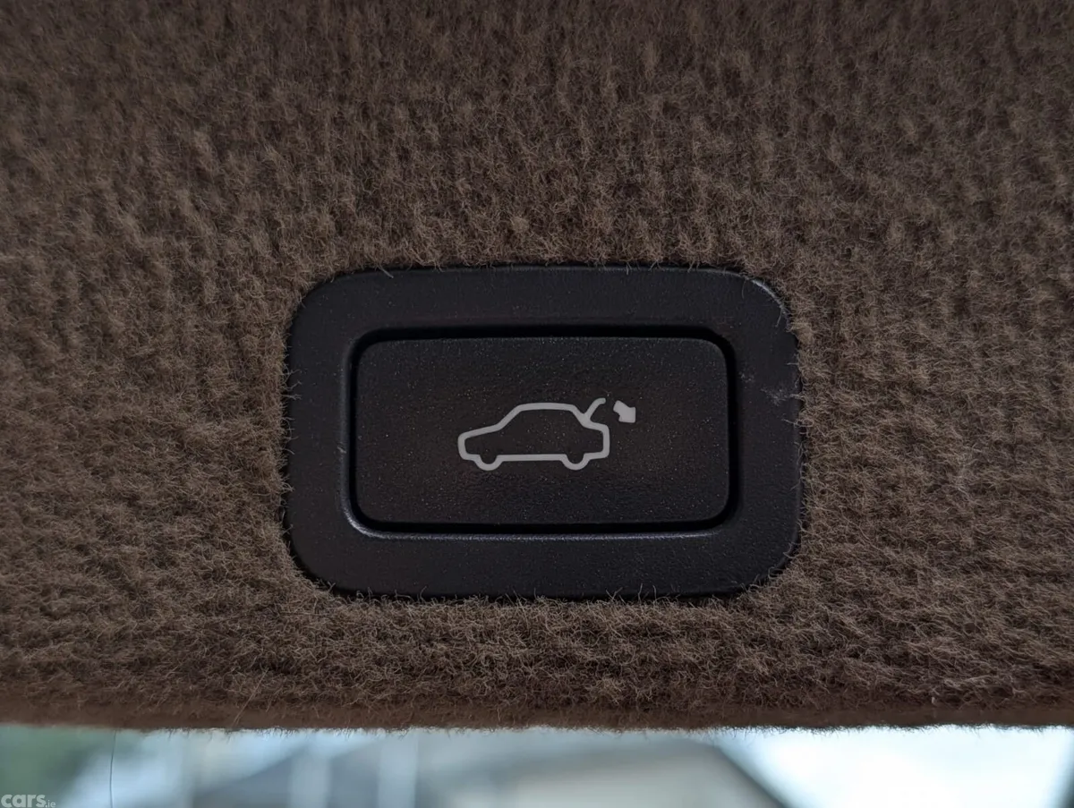 Volvo XC60 SUV, Diesel, 2011, Bronze