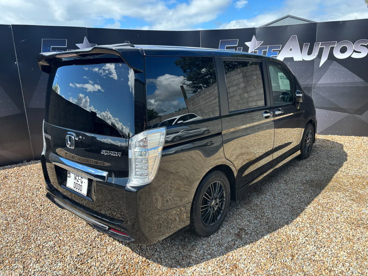 Honda Stepwagon MPV, Petrol, 2014, Black