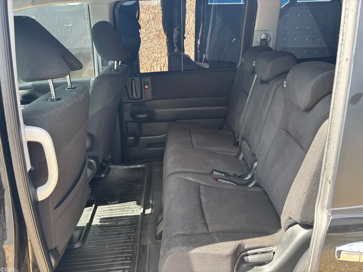 Honda Stepwagon MPV, Petrol, 2014, Black