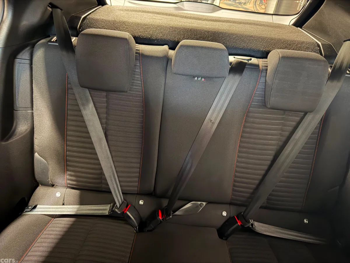 Peugeot 2008 SUV, Electric, 2023, Blue