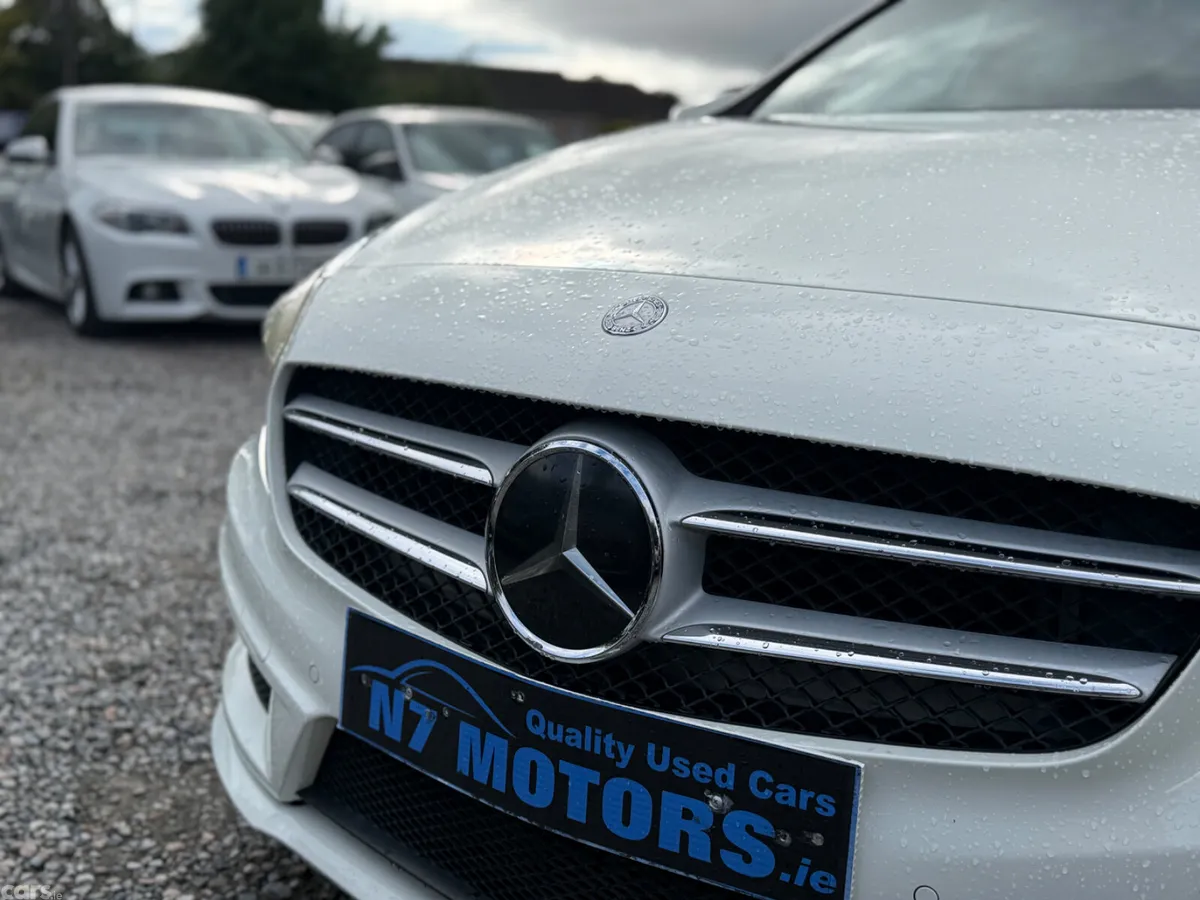 Mercedes-Benz A-Class Hatchback, Petrol, 2014, White