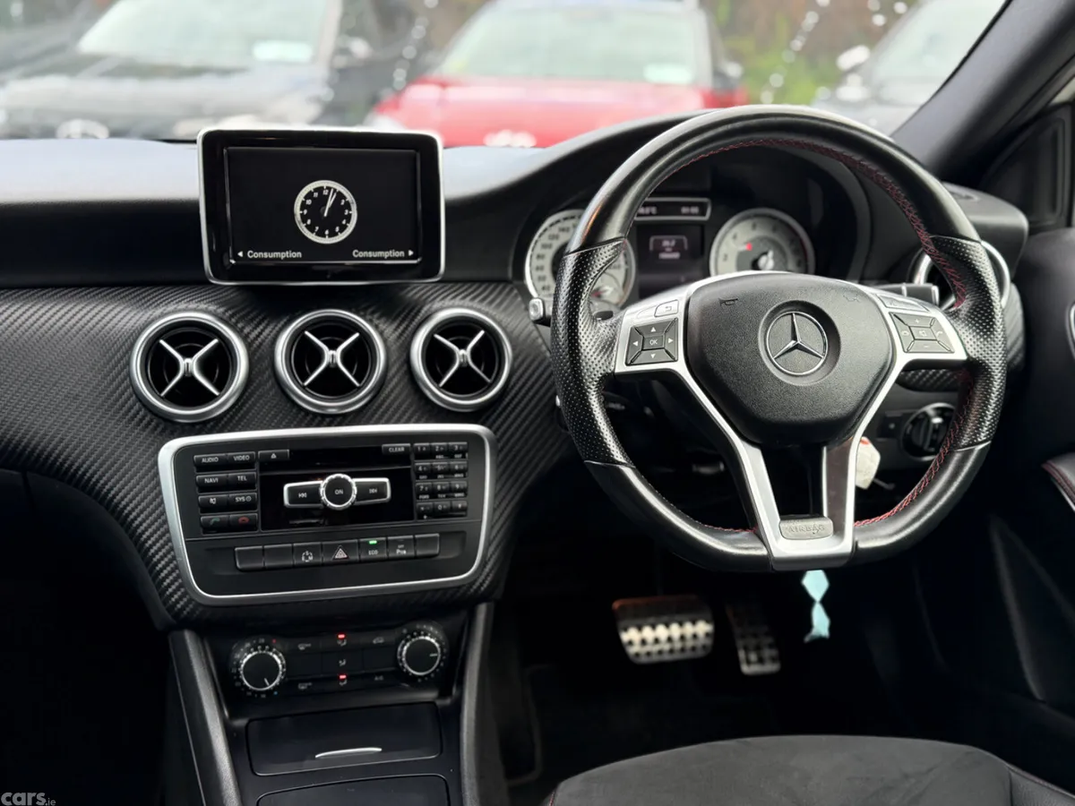 Mercedes-Benz A-Class Hatchback, Petrol, 2014, White