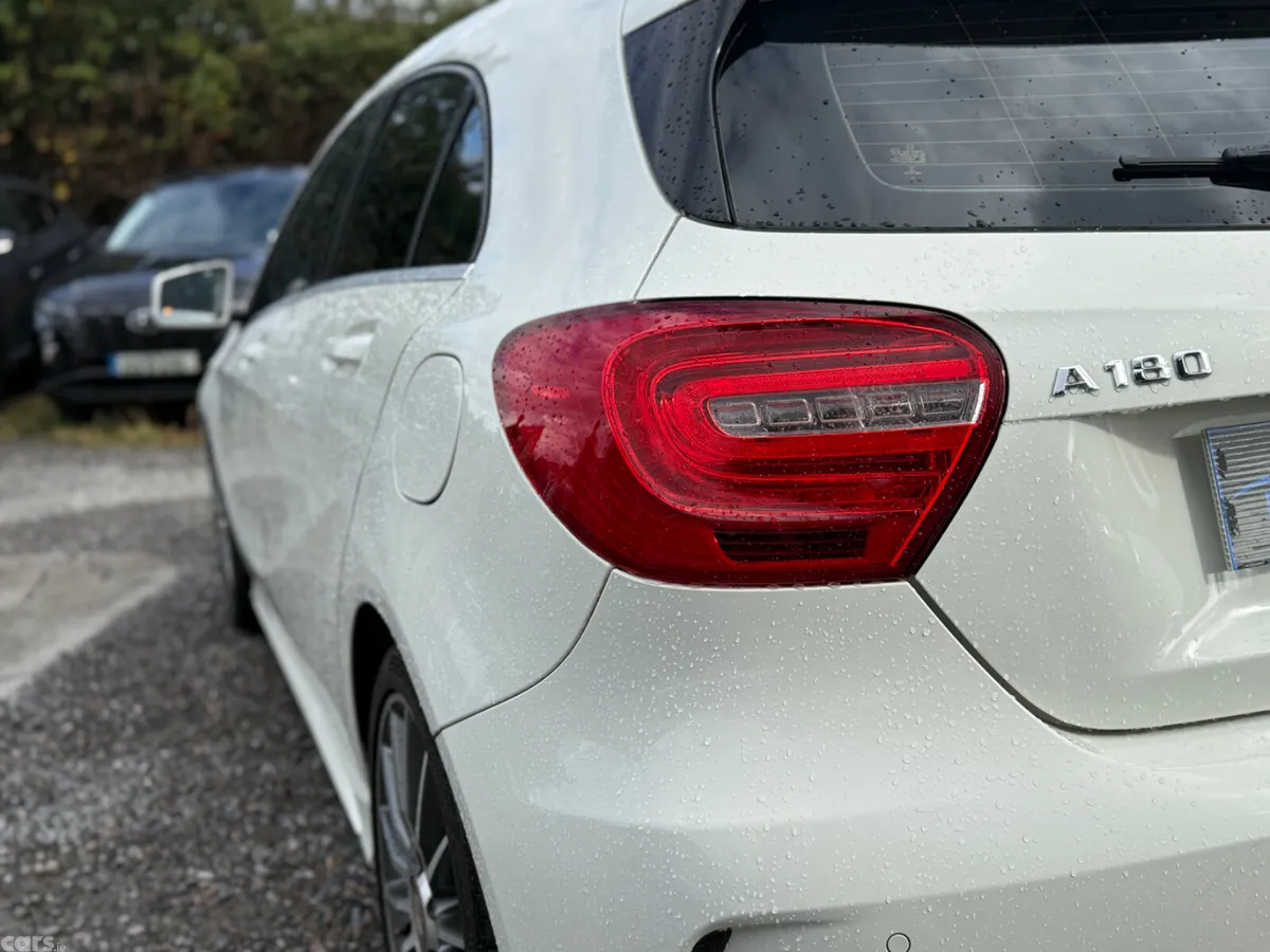 Mercedes-Benz A-Class Hatchback, Petrol, 2014, White