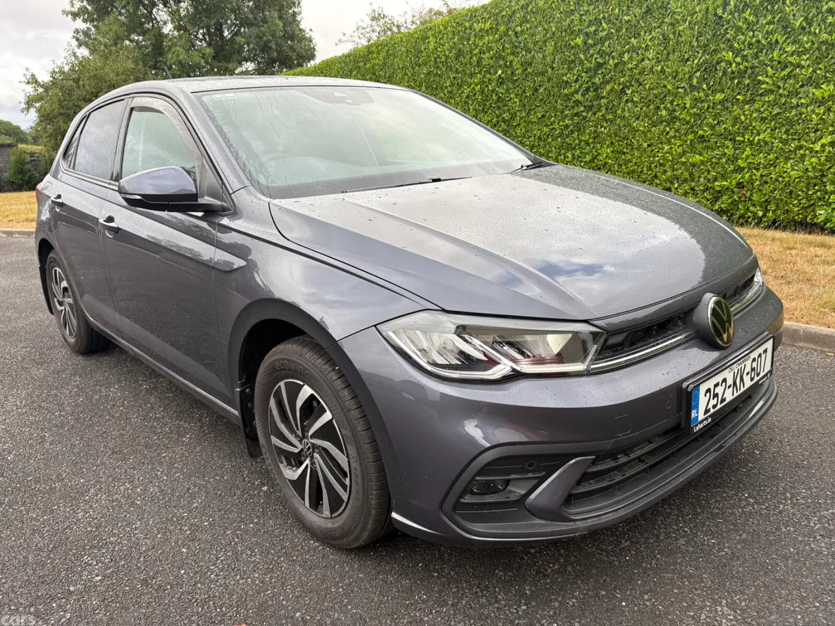 Volkswagen Polo Hatchback, Petrol, 2025, Grey