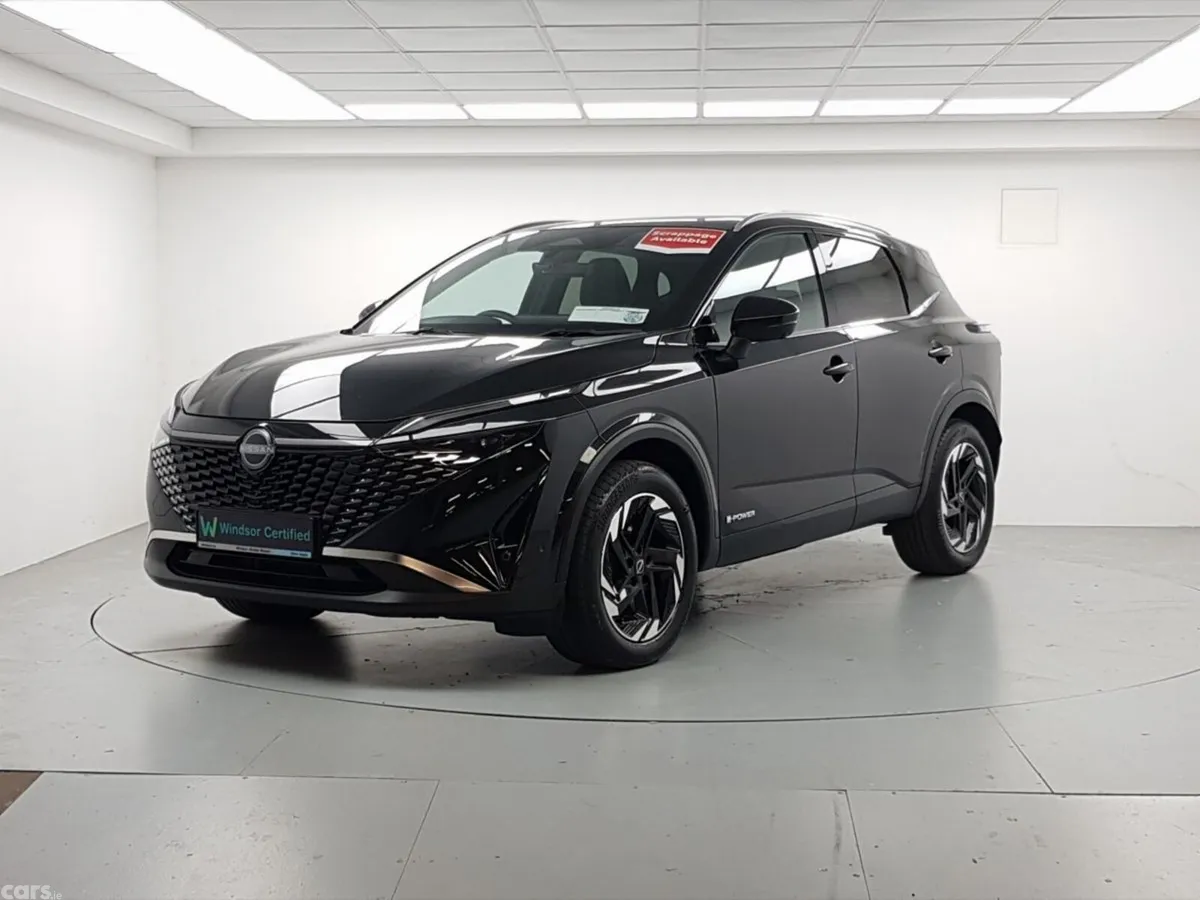 Nissan Qashqai MPV, Petrol Hybrid, 2025, Black