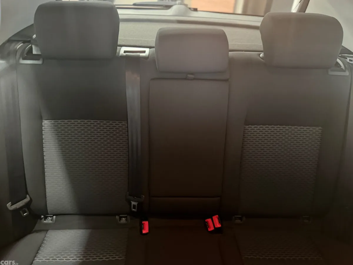 Volkswagen Golf Hatchback, Petrol, 2012, Black