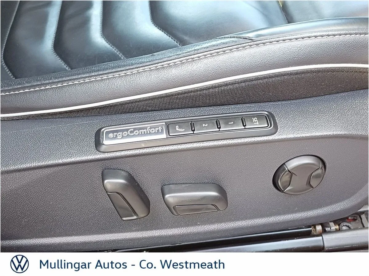 Volkswagen Arteon Estate, Diesel, 2023, Red