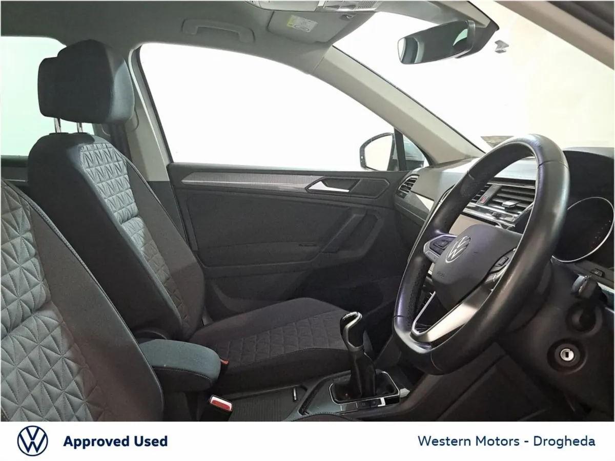 Volkswagen Tiguan SUV, Diesel, 2023, Silver