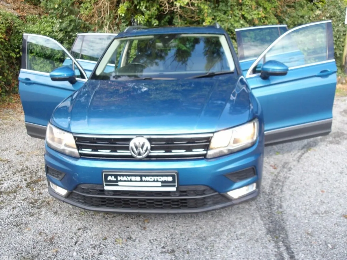 Volkswagen Tiguan SUV, Diesel, 2017, Blue