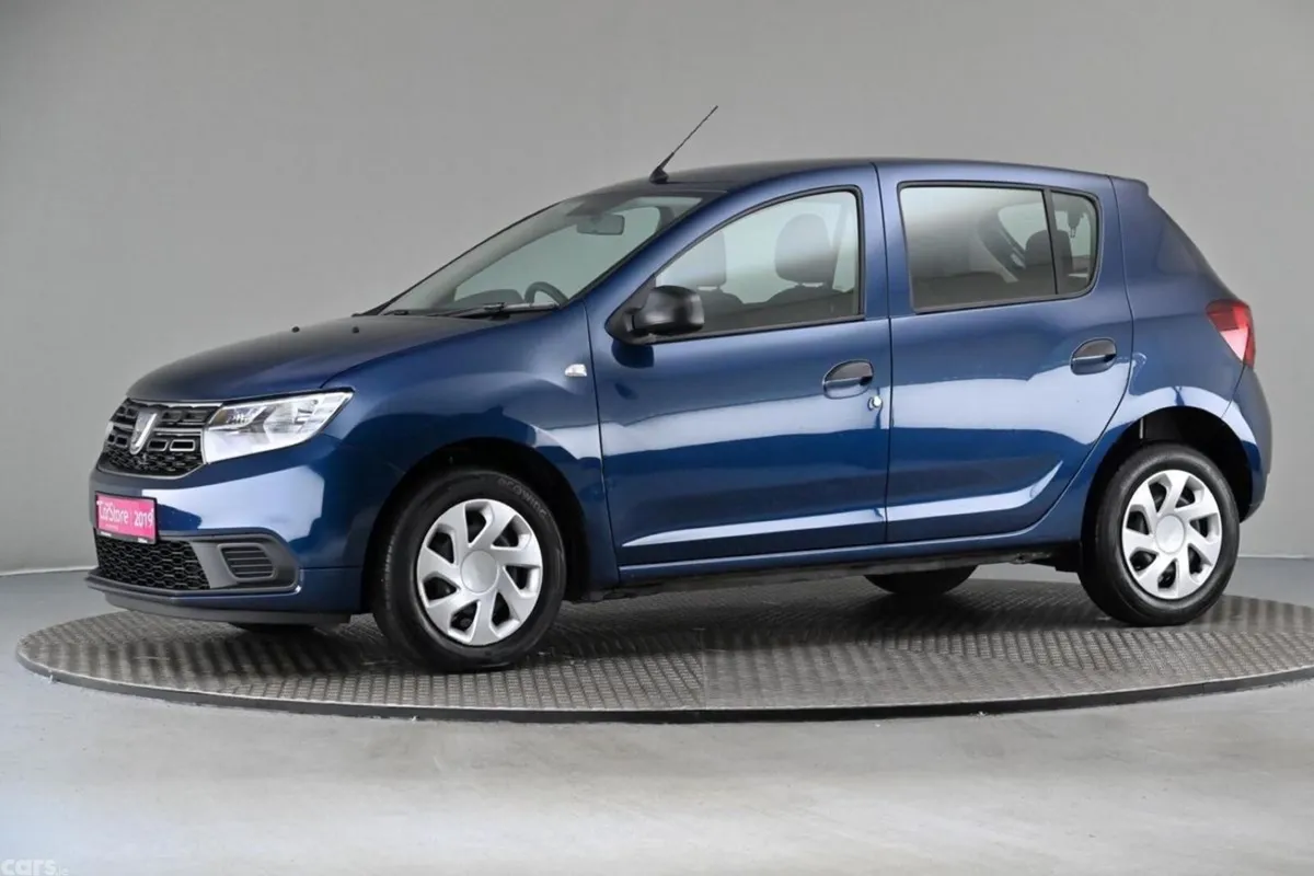 Dacia Sandero Hatchback, Petrol, 2019, Blue