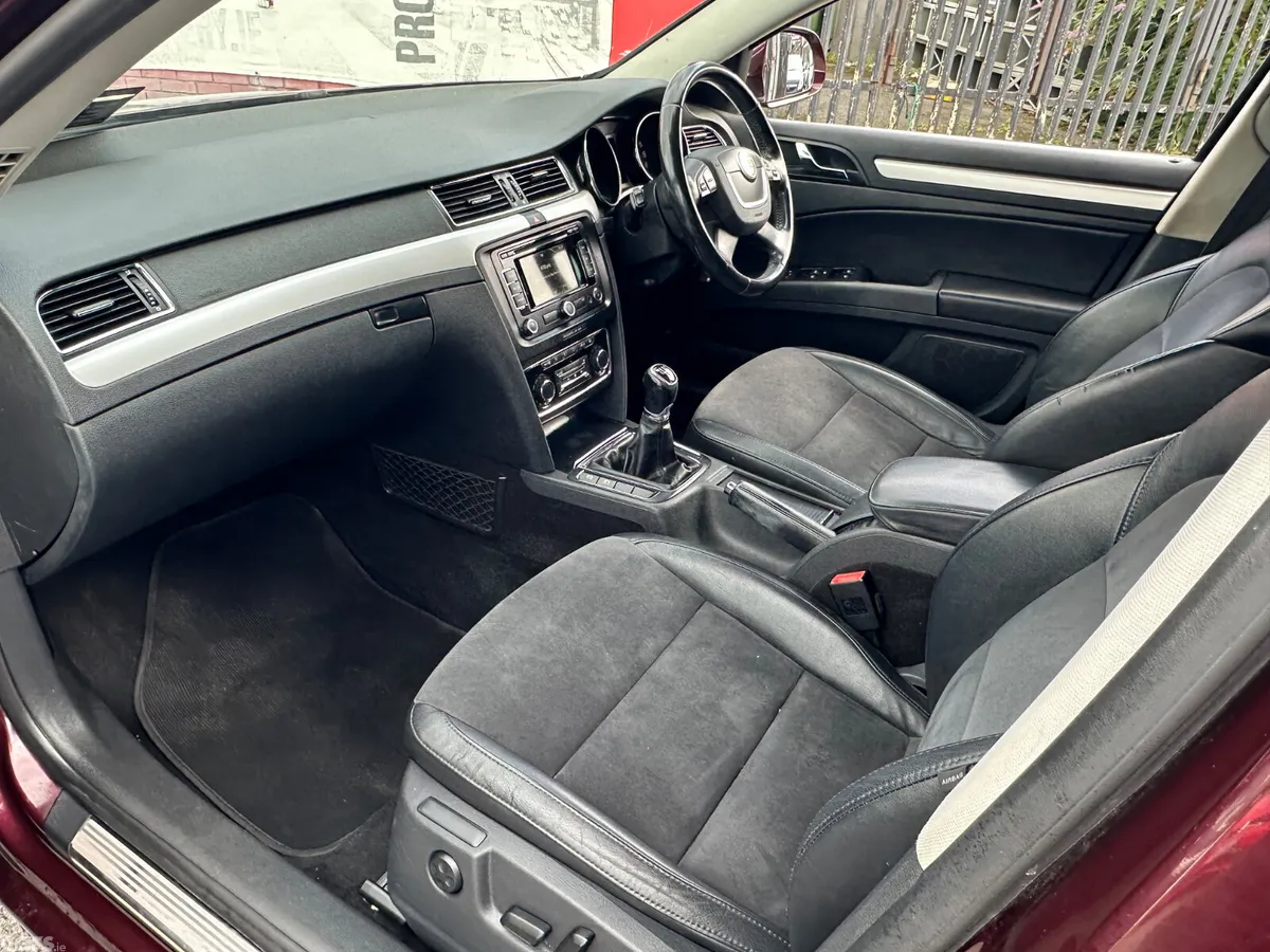 Skoda Superb Hatchback, Diesel, 2013, Other