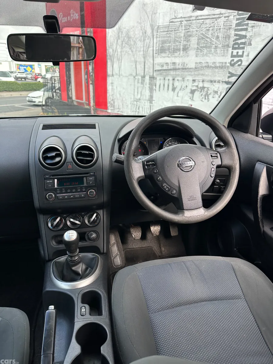 Nissan Qashqai Hatchback, Diesel, 2012, Black