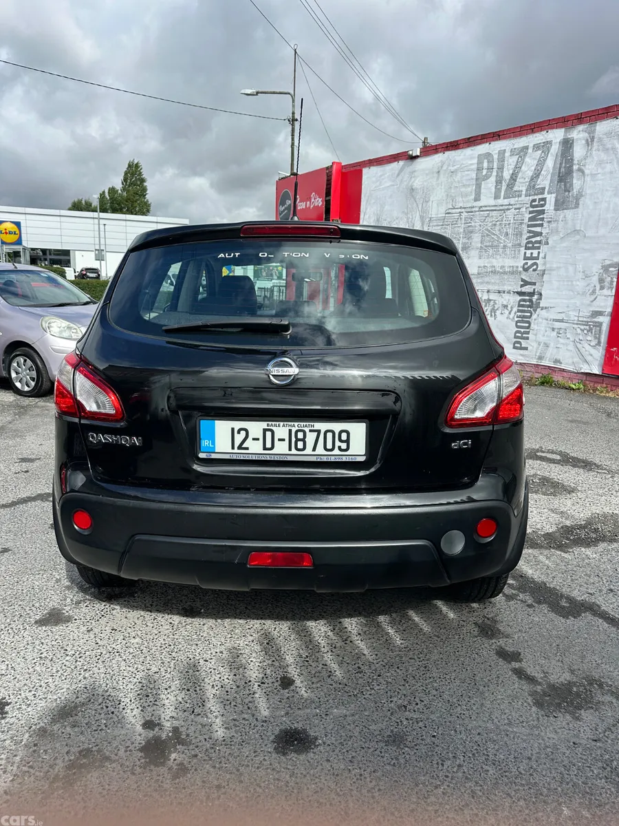 Nissan Qashqai Hatchback, Diesel, 2012, Black