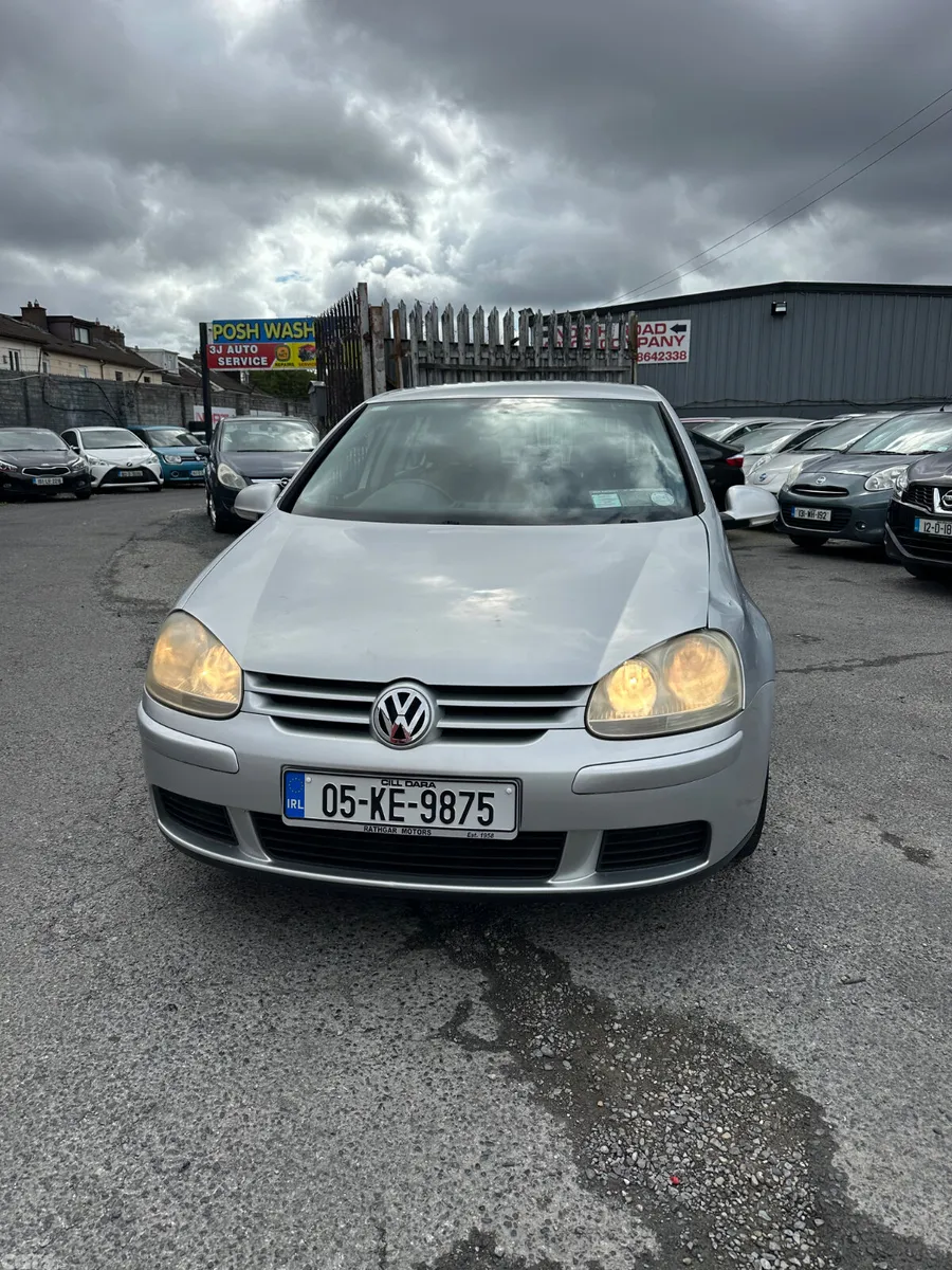 Volkswagen Golf Hatchback, Petrol, 2005, Silver