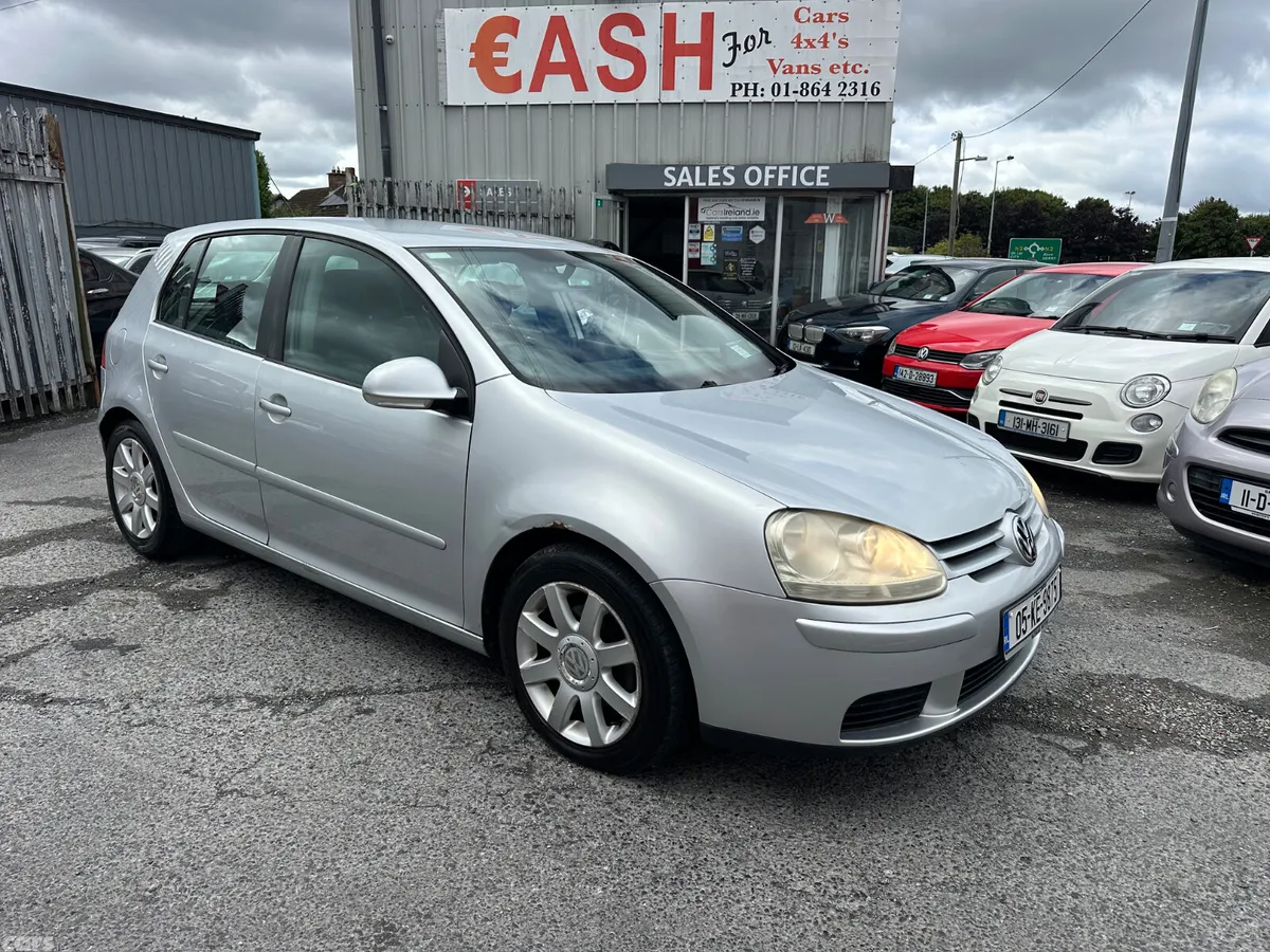 Volkswagen Golf Hatchback, Petrol, 2005, Silver