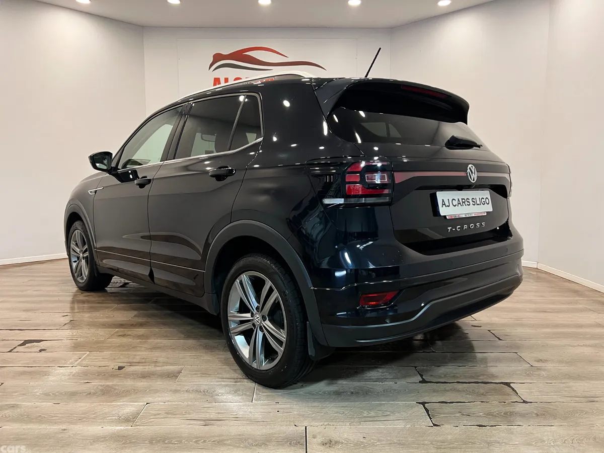 Volkswagen T-Cross Estate/Jeep, Diesel, 2020, Black
