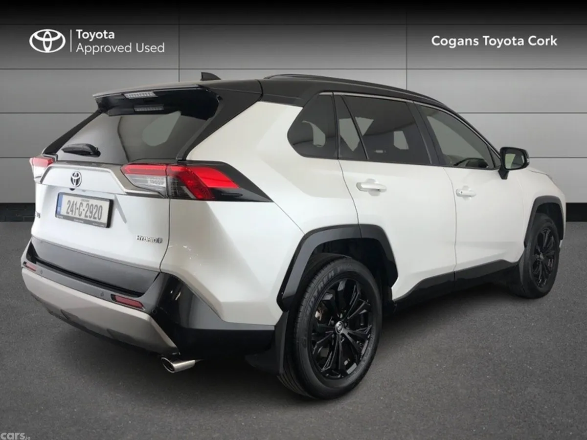 Toyota RAV4 SUV, Petrol Hybrid, 2024, White