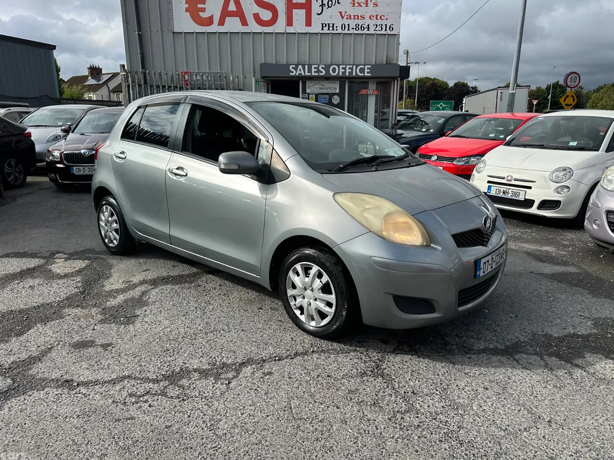 Toyota Vitz Hatchback, Petrol, 2007, Grey