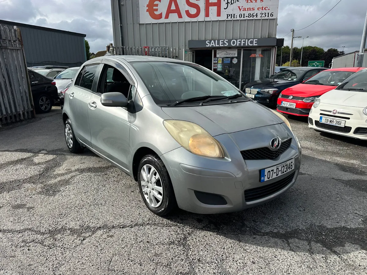 Toyota Vitz Hatchback, Petrol, 2007, Grey