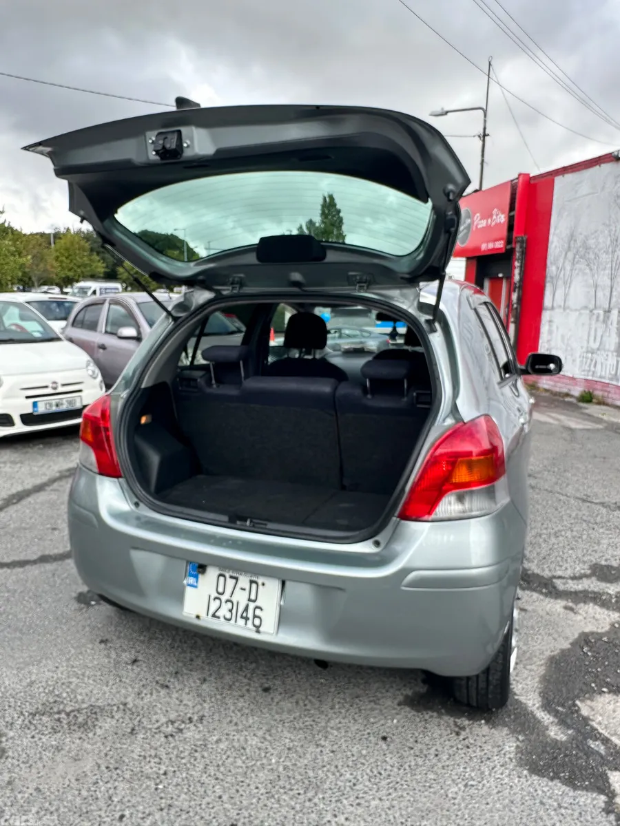 Toyota Vitz Hatchback, Petrol, 2007, Grey