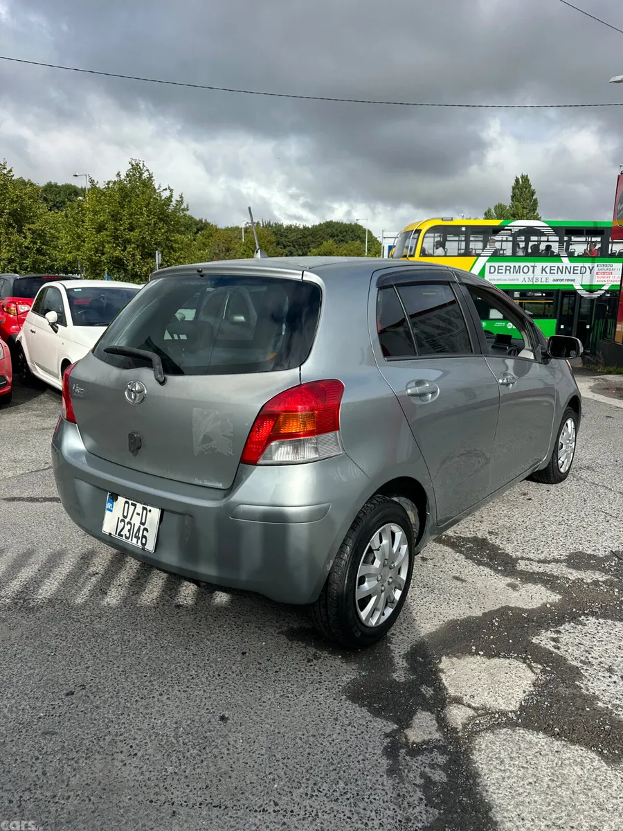 Toyota Vitz Hatchback, Petrol, 2007, Grey
